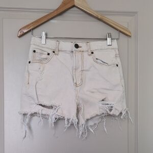 BDG Frayed Hem Cream Jean Shorts